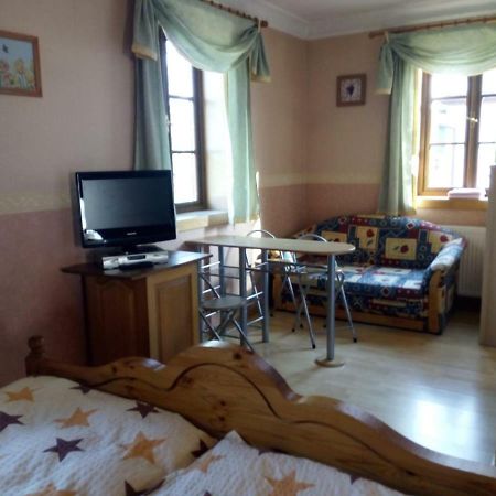 Restaurant A Pension Sorrento Hotel Nový Bor Kültér fotó
